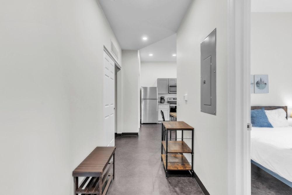 CozySuites - Press House photo 71