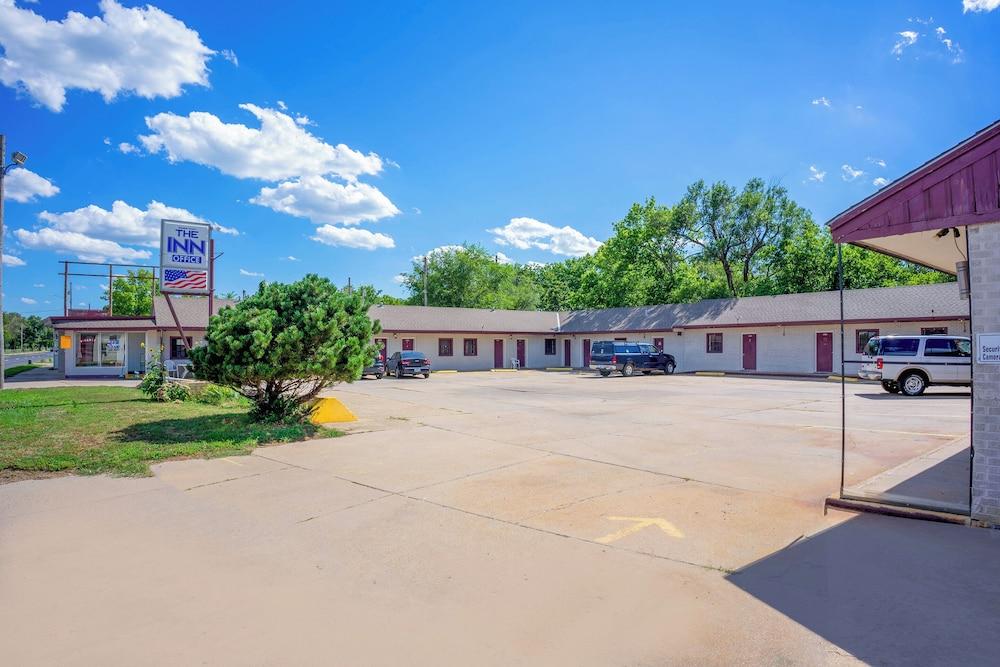 The Inn by El Dorado Lake photo 26