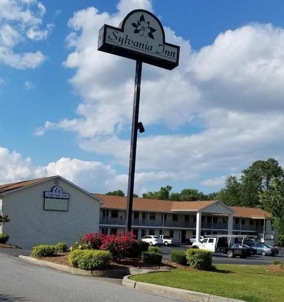 Sylvania Inn photo 5