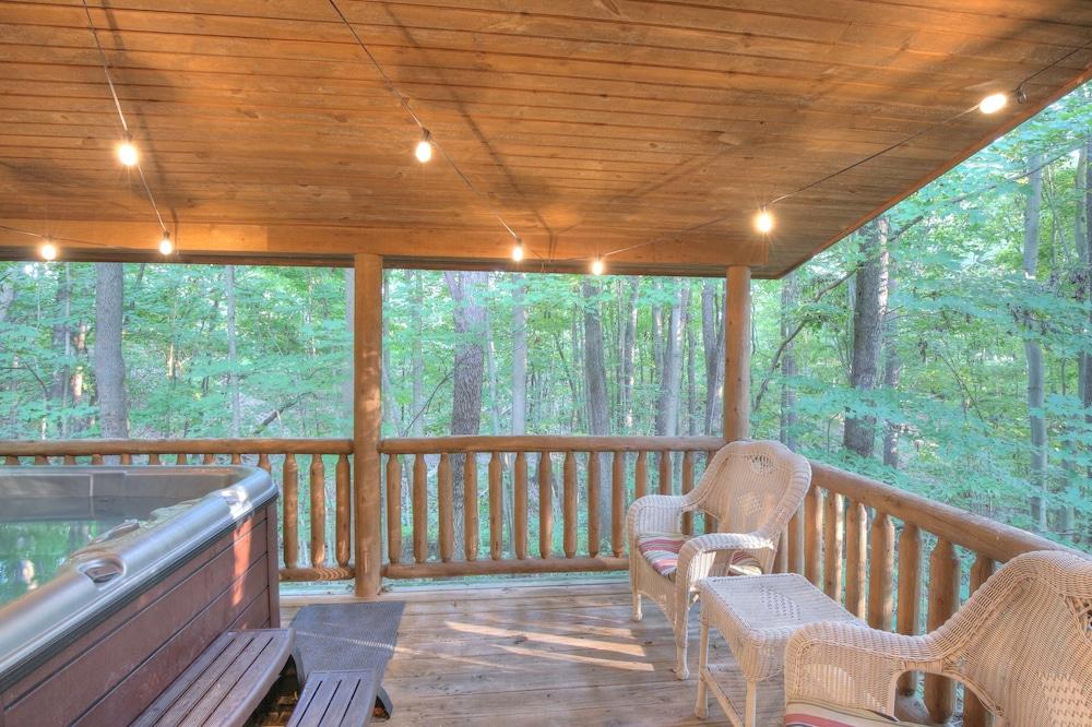 Cricket Hill Lodge & Cabins photo 4