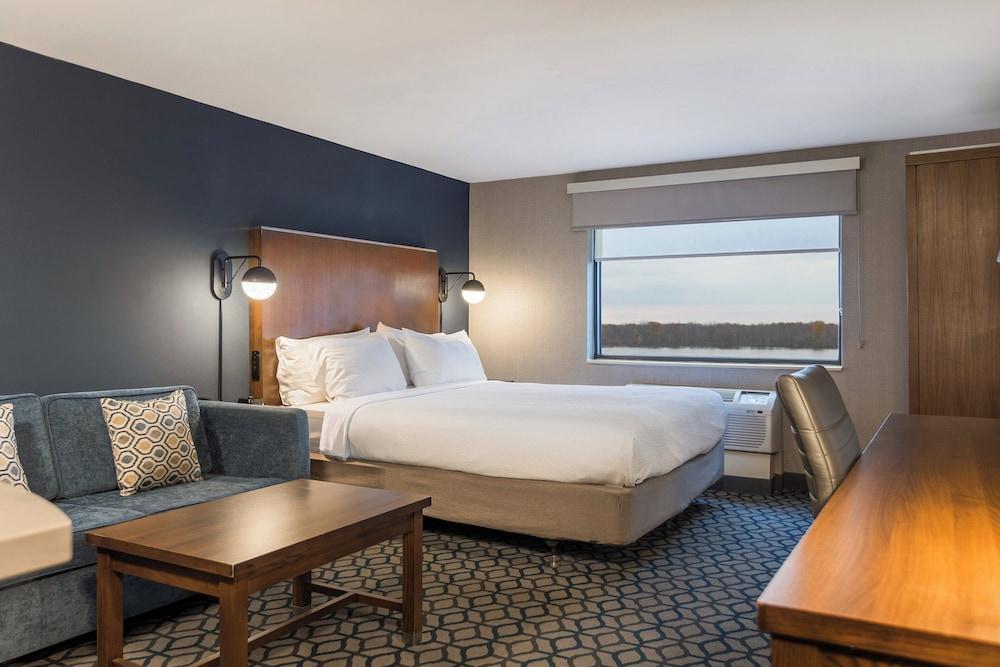 Crowne Plaza Niagara Falls NY Riverside by IHG photo 82