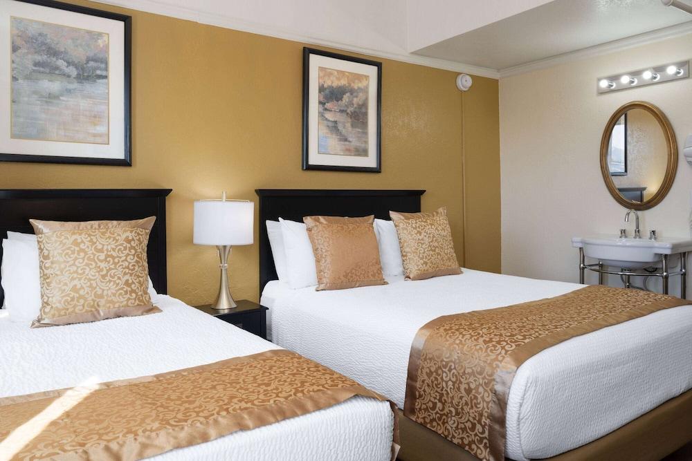 Gilmore Hotel, Trademark Collection by Wyndham photo 39