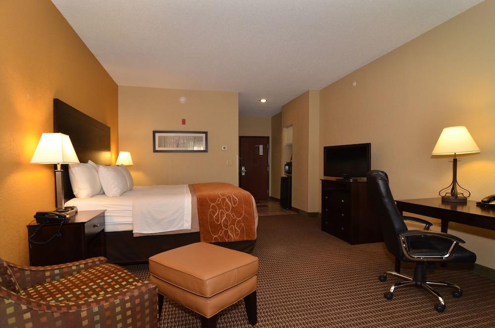 Comfort Inn & Suites Burnet photo 33