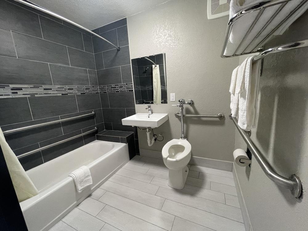 D'Arbonne Lake Motel photo 19