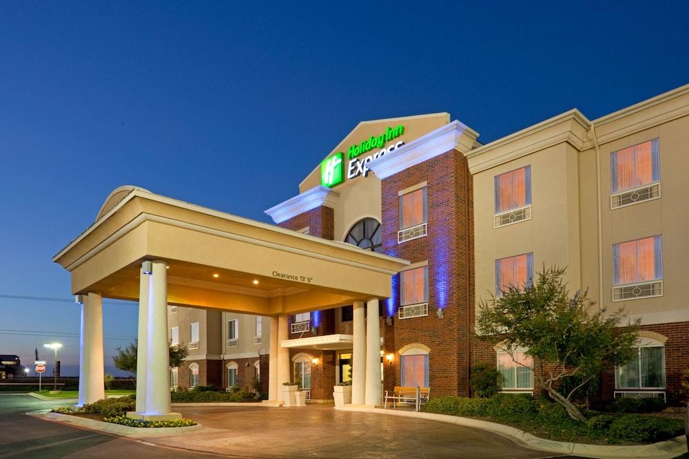 Holiday Inn Express Hotel & Suites San Angelo by IHG photo 38