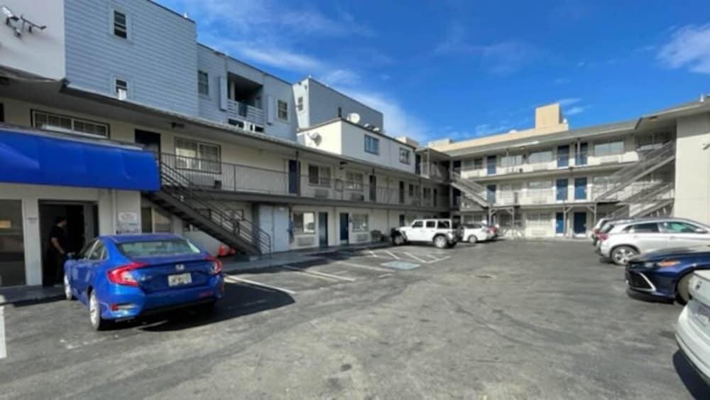 Motel 6 San Francisco, CA - Lombard Street photo 6