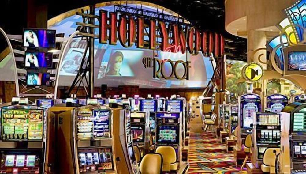 Hollywood Casino & Hotel photo 6