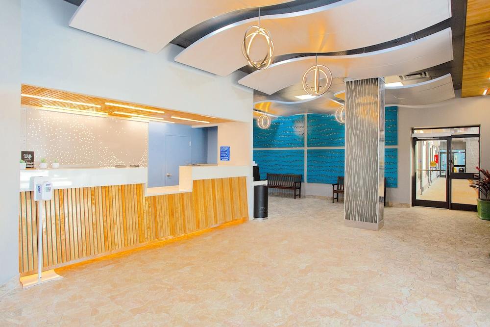 The Barclay Towers Resort Hotel photo 1