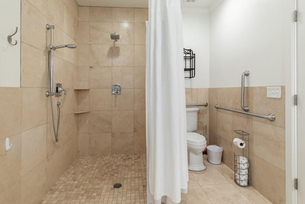 Aspenwood Manor photo 73