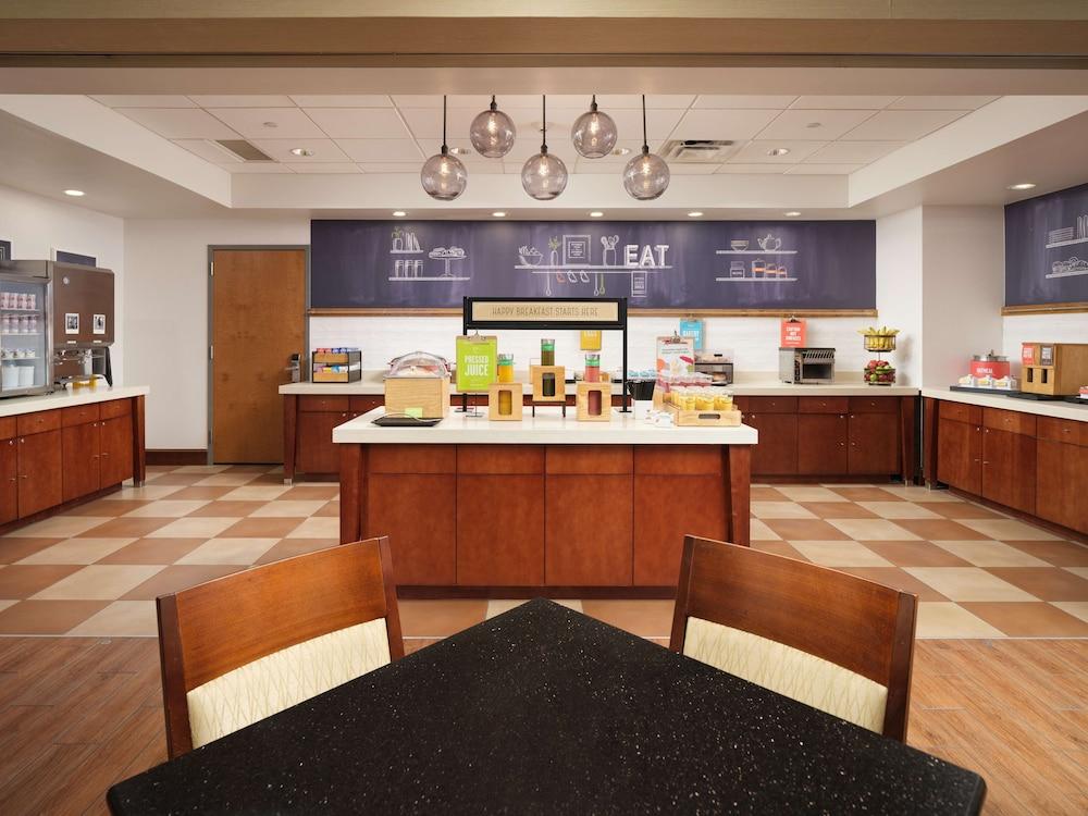 Hampton Inn Cleveland, TN photo 20