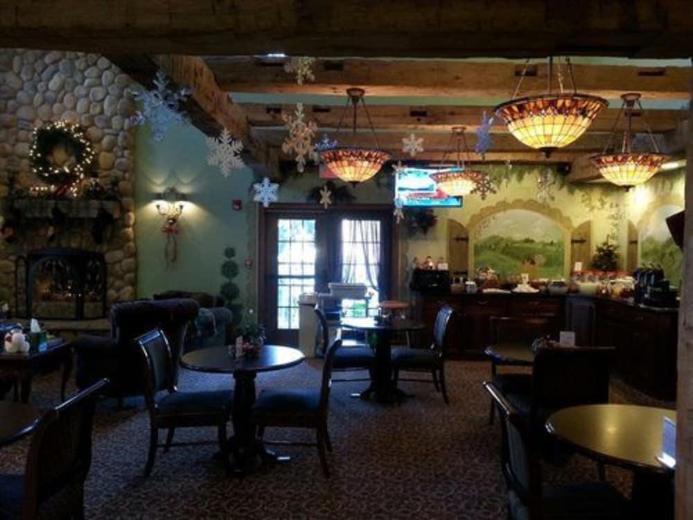 Hearthstone Inn & Suites photo 23