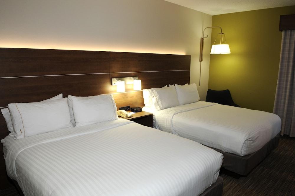 Holiday Inn Express Henderson N Evansville South by IHG photo 13