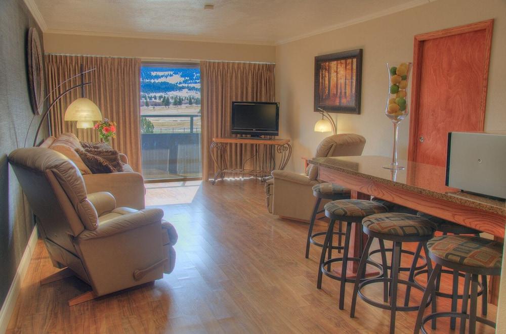 Fairmont Hot Springs Resort photo 34