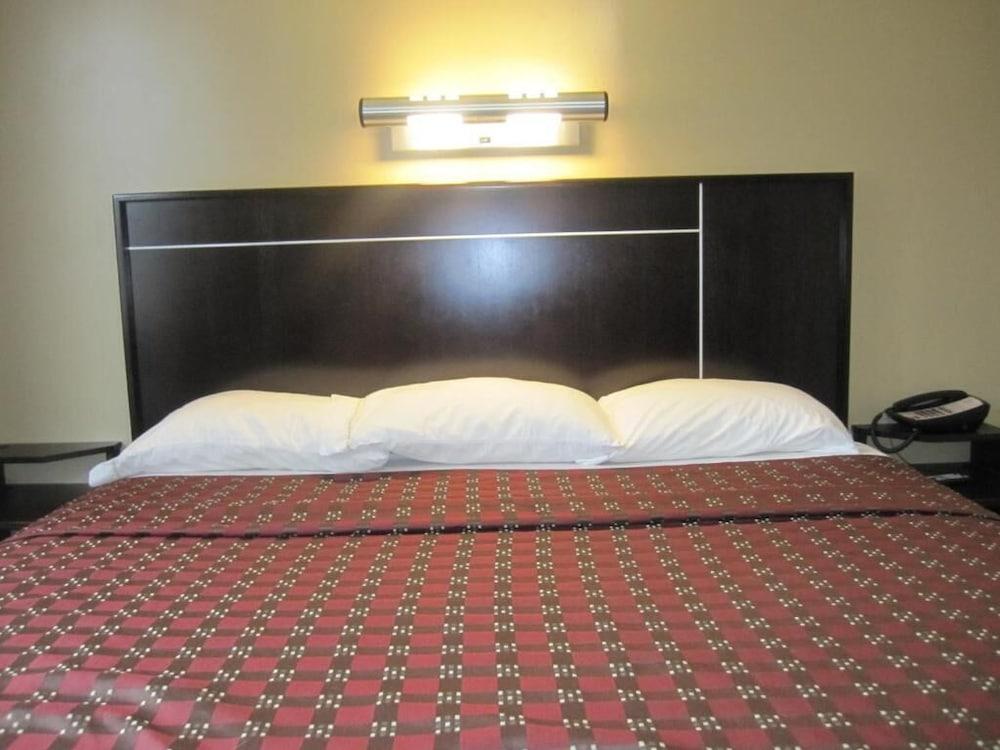 Super Lake Hotel photo 27