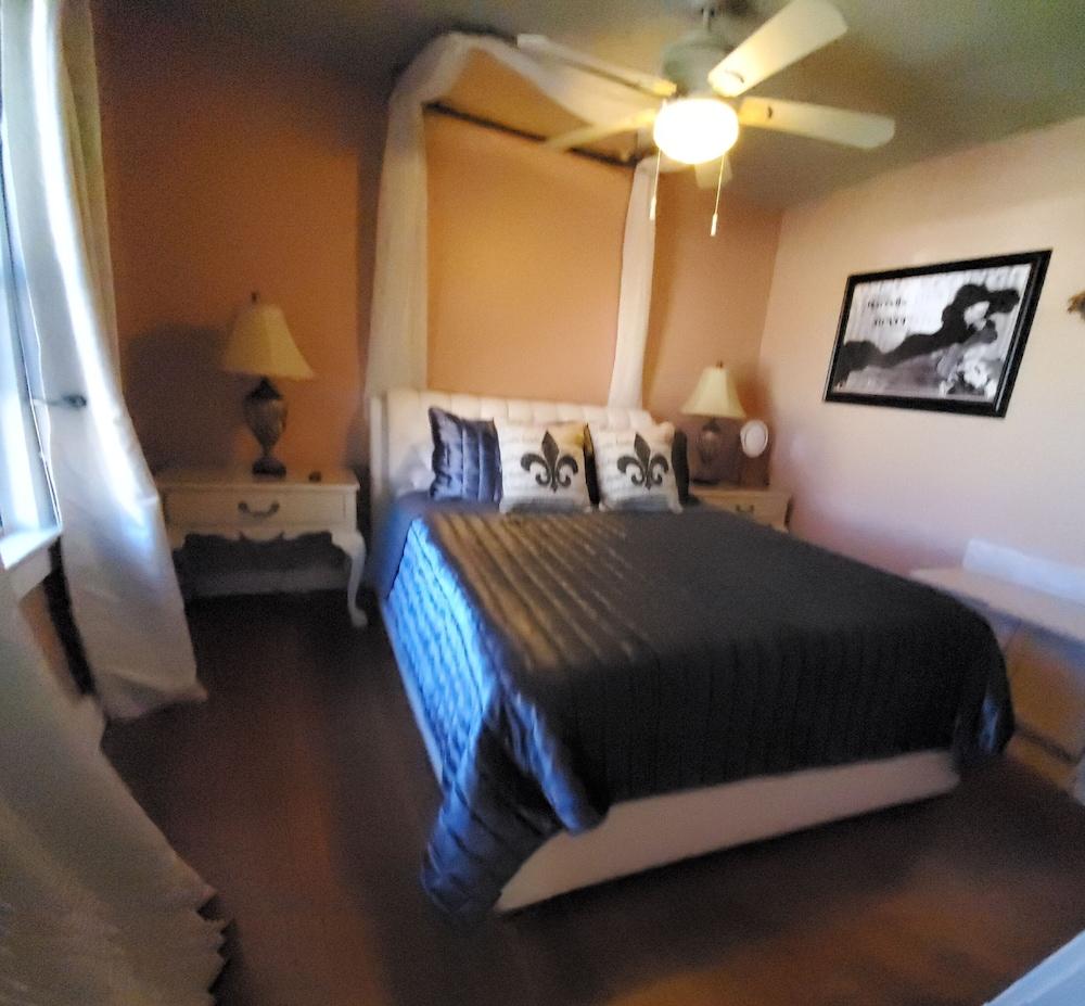 Cottonwood Hotel photo 43