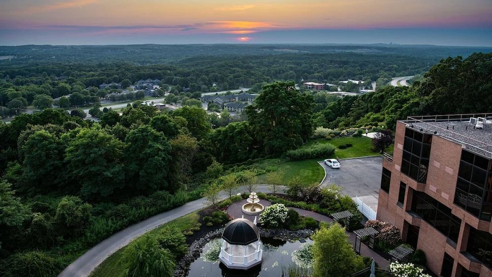 Woodcliff Hotel and Spa photo 62