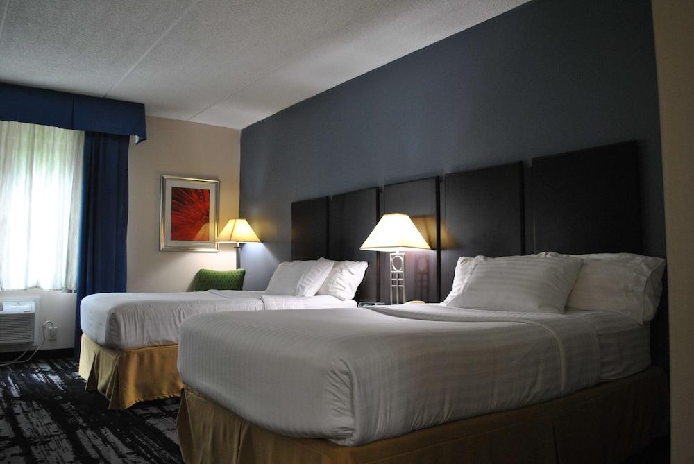 Best Western Owego Inn photo 22