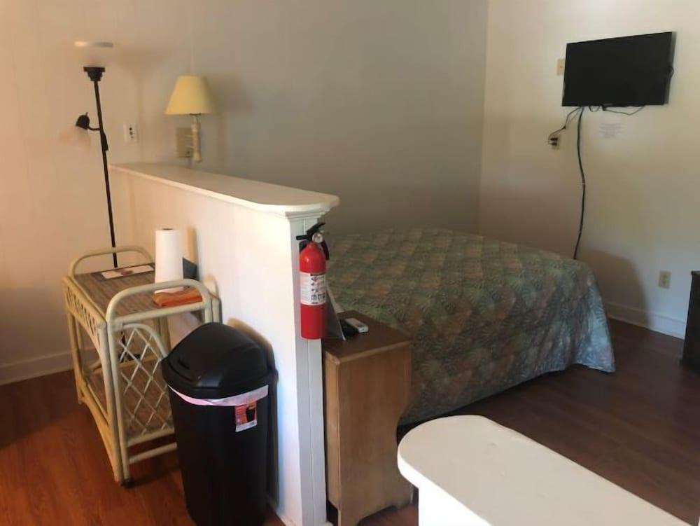 Swell Motel photo 14