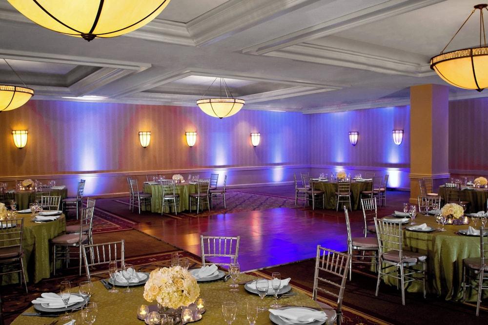 Sheraton Reston Hotel photo 37
