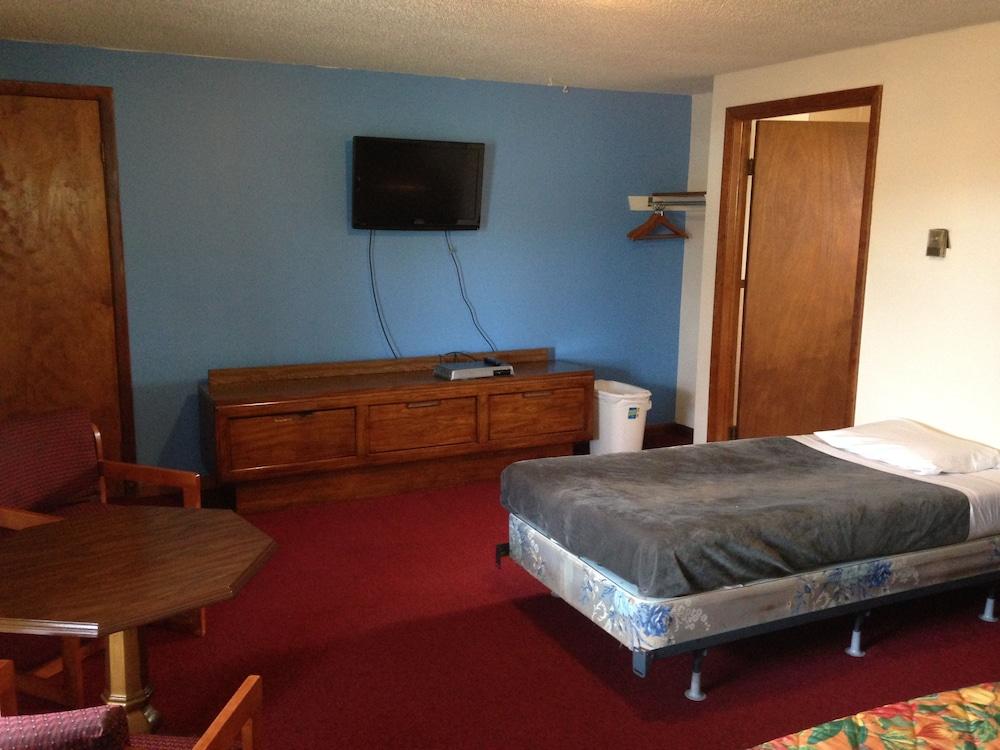 Chateau Motor Lodge photo 19