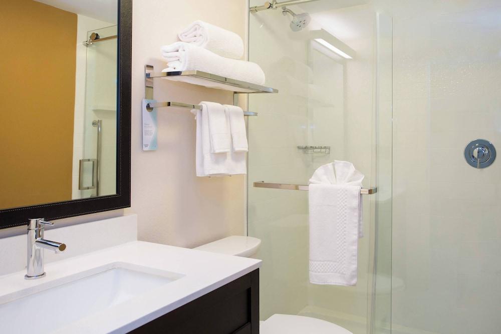 Fairfield by Marriott Inn & Suites Raynham Middleborough/Plymouth photo 18