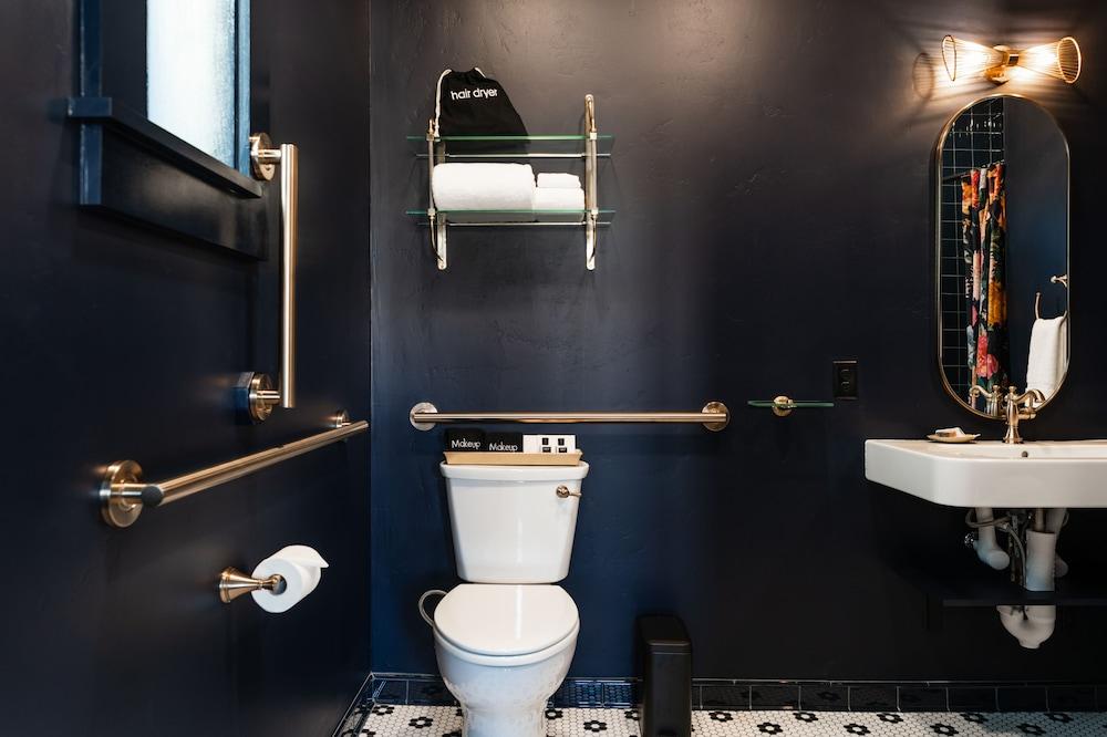 The Hotel Melrose photo 40