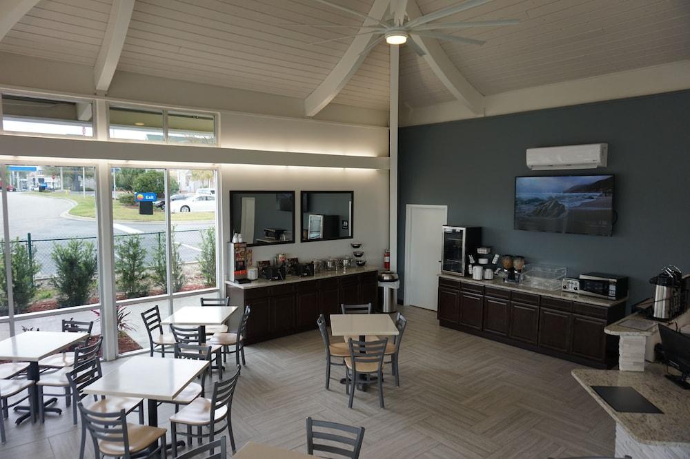 The Smart Stay Inn photo 24