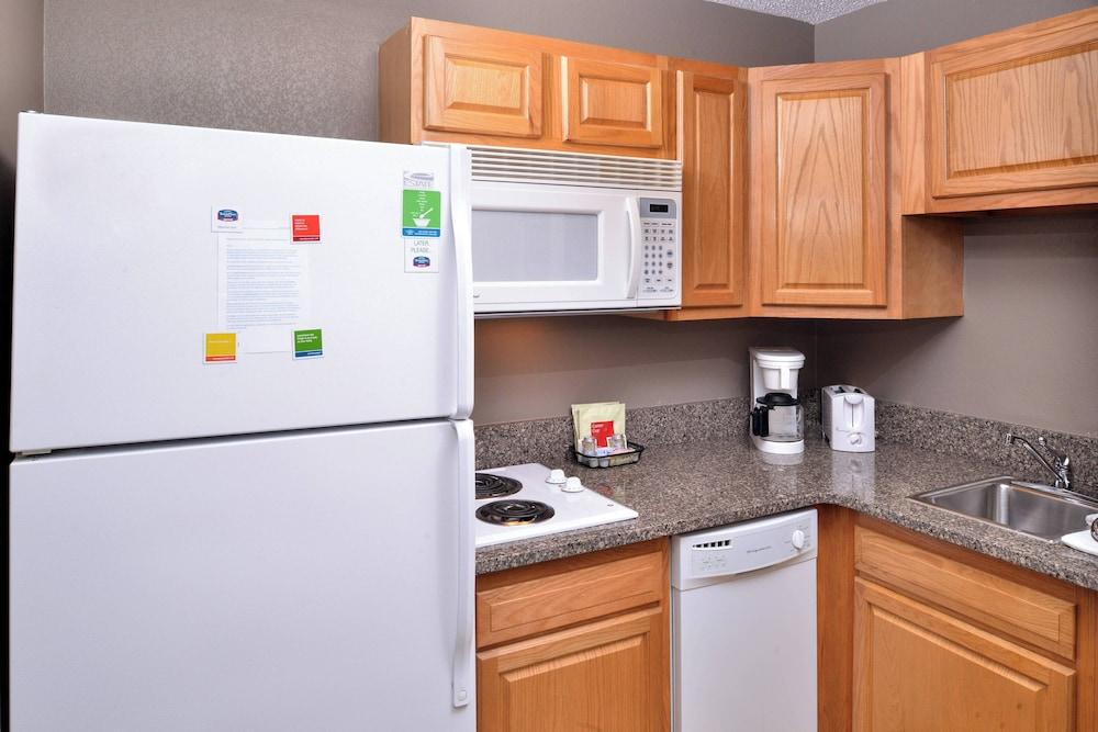 Towneplace Suites by Marriott Warren photo 17
