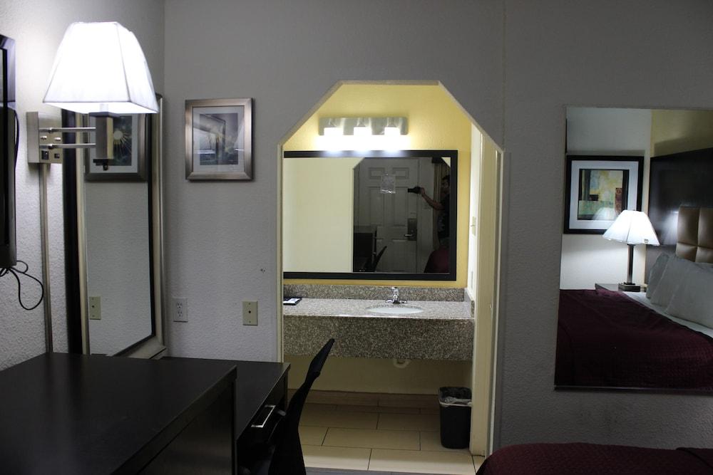 Apple Inn photo 14