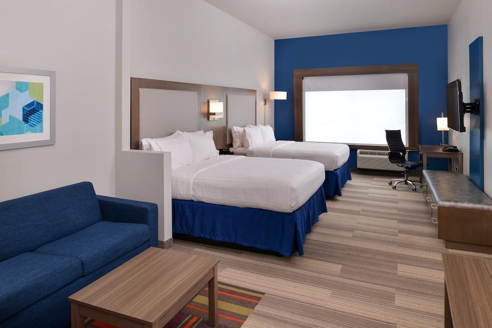 Holiday Inn Express & Suites Houston E - Pasadena by IHG photo 21
