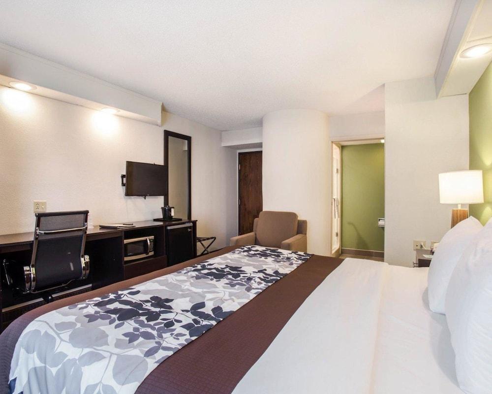 Sleep Inn Nashville Downtown Opryland Area photo 10