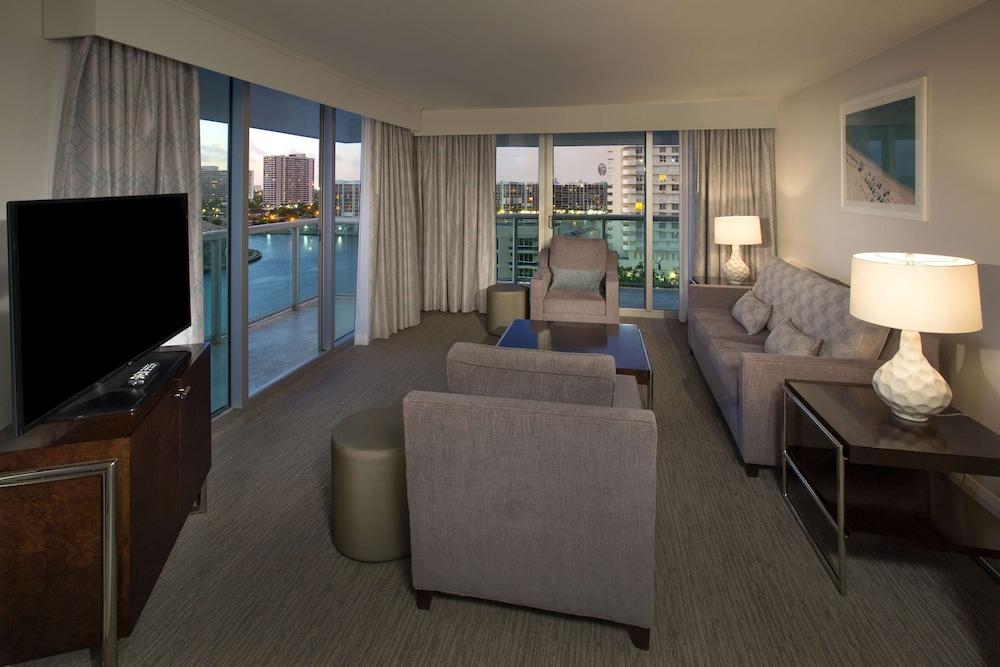 Doubletree Resort by Hilton Hollywood Beach photo 19