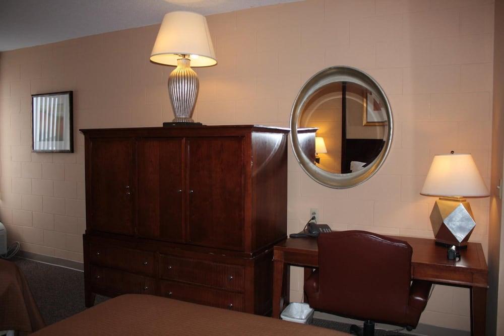 Sunlac Inn photo 21