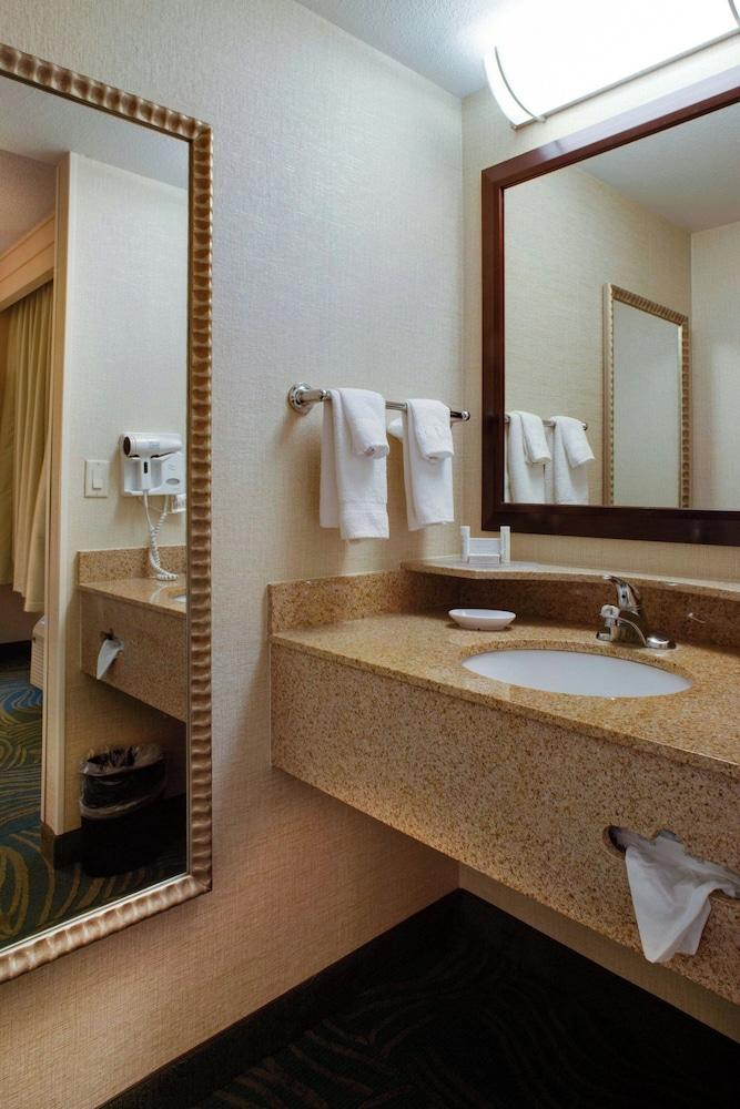 SpringHill Suites by Marriott Savannah Airport photo 17