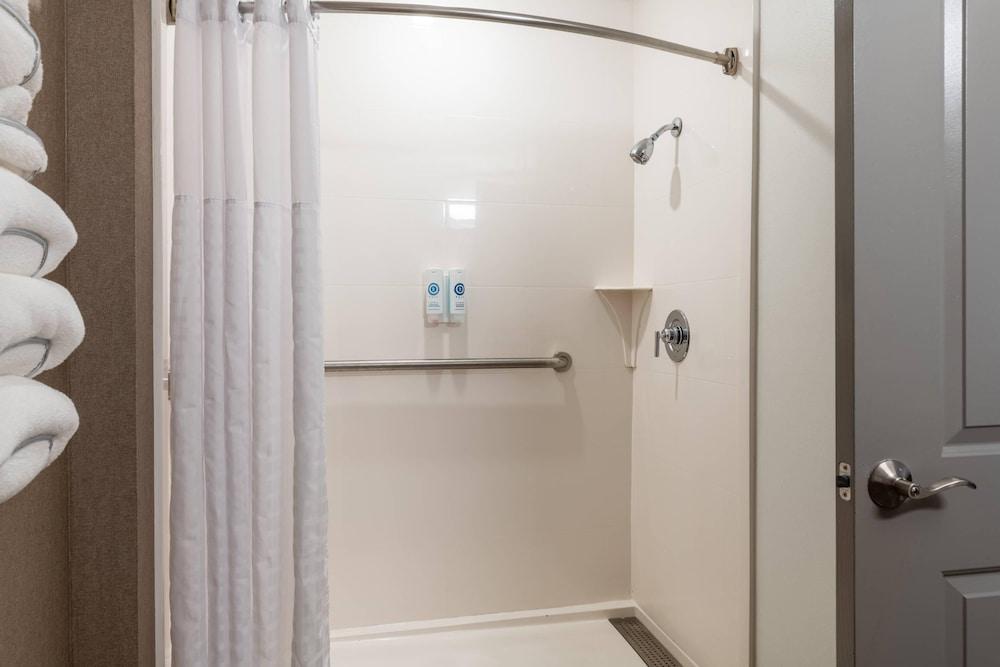 Comfort Inn Danvers - Boston North Shore photo 21