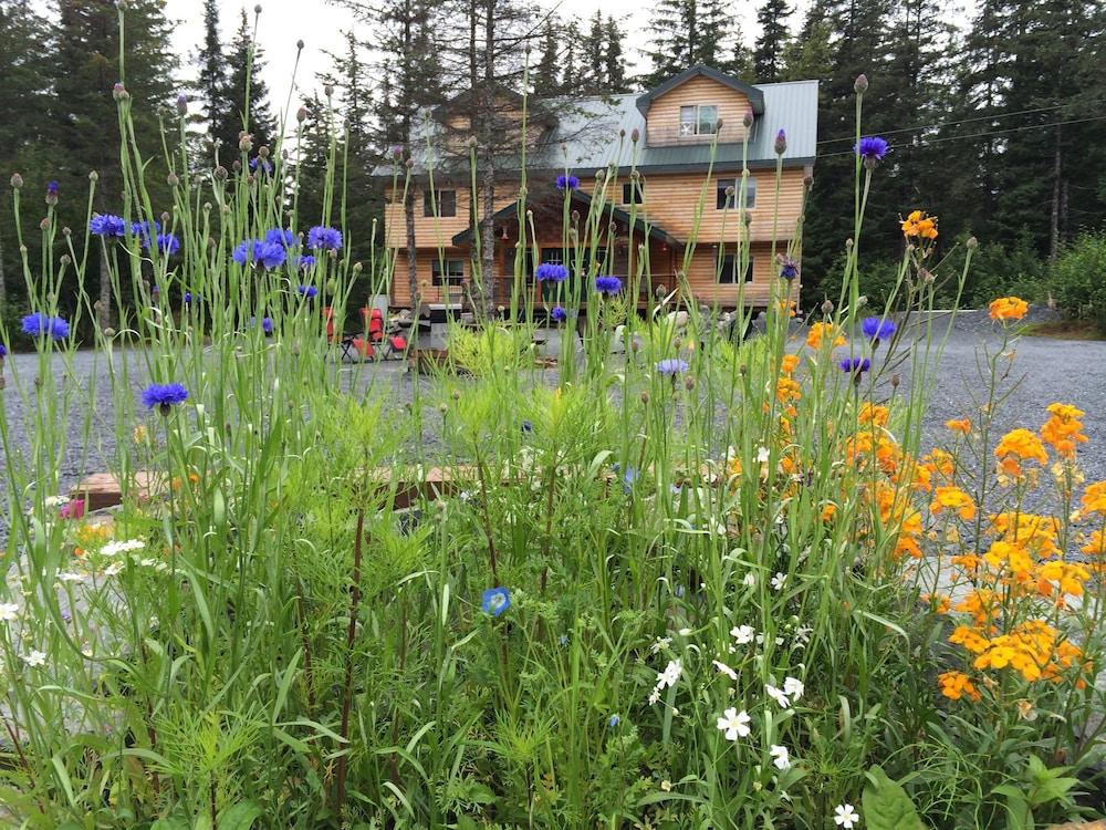 Twin Peaks Lodge and RV Park photo 40