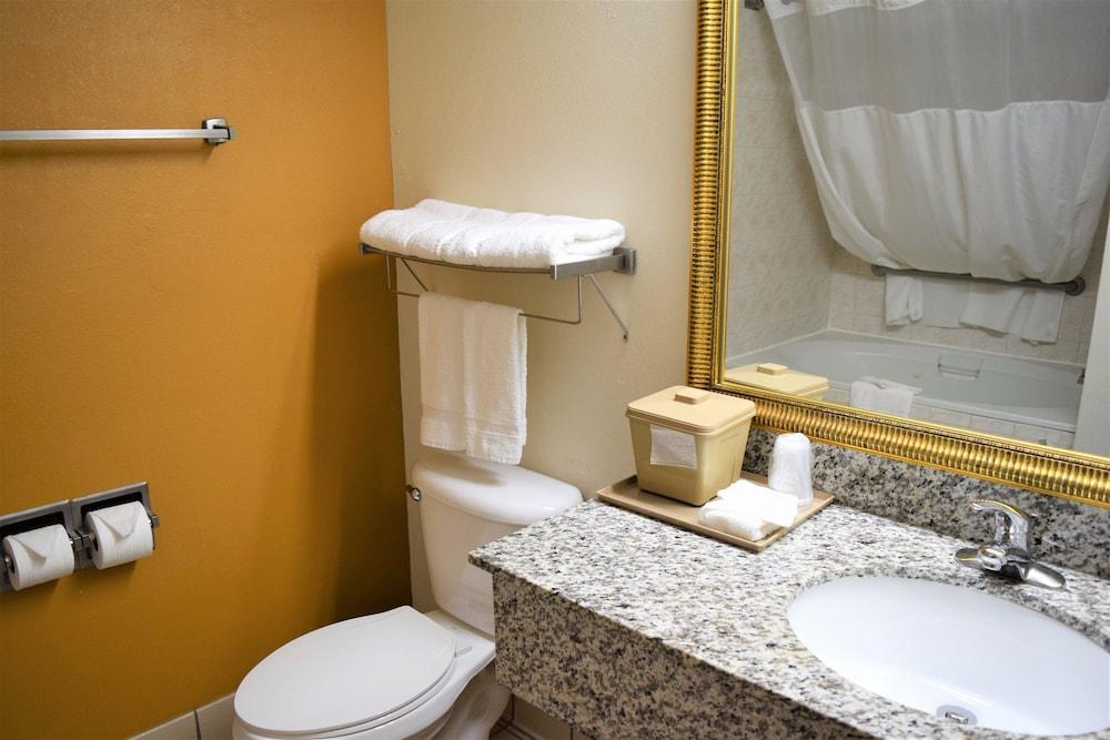 Quality Inn Conference Center at Citrus Hills photo 26