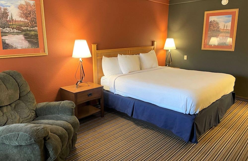 Crossroads Hotel and Event Center photo 52