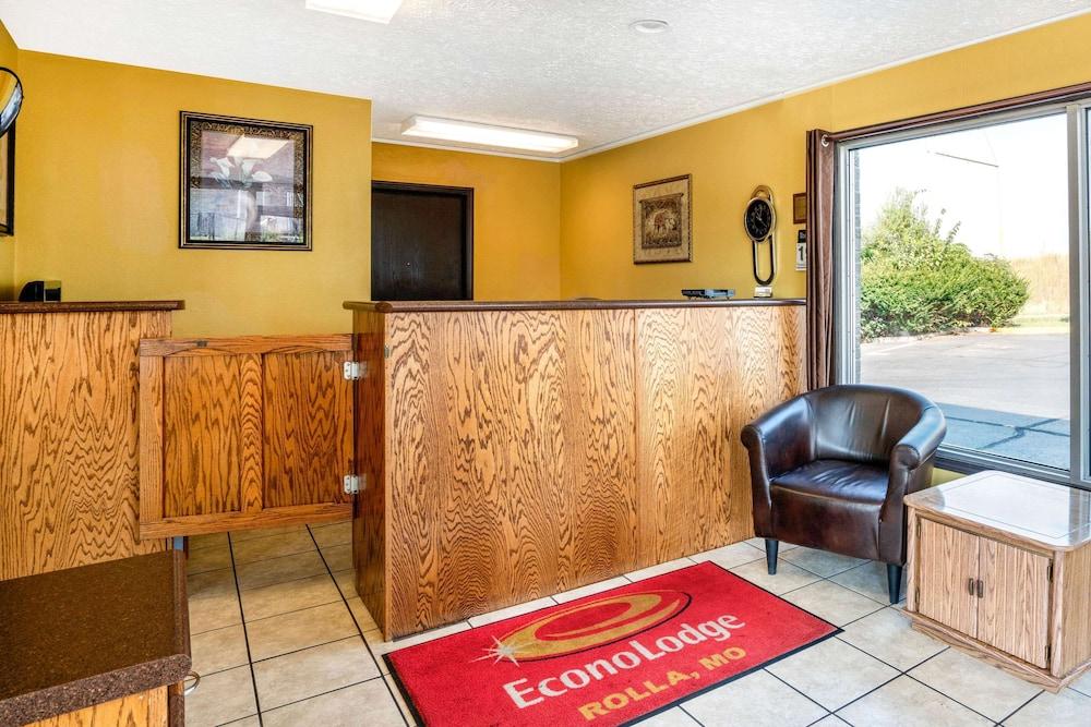 Econo Lodge Rolla I-44 Exit 184 Near Missouri University of Science and Technology photo 3