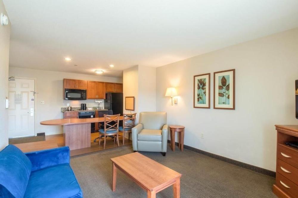 Western Slope suites photo 18