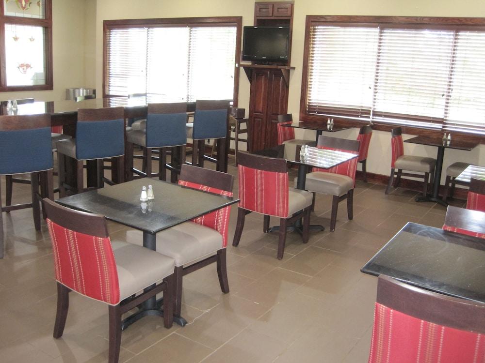 Comfort Suites Columbia - University Area photo 23