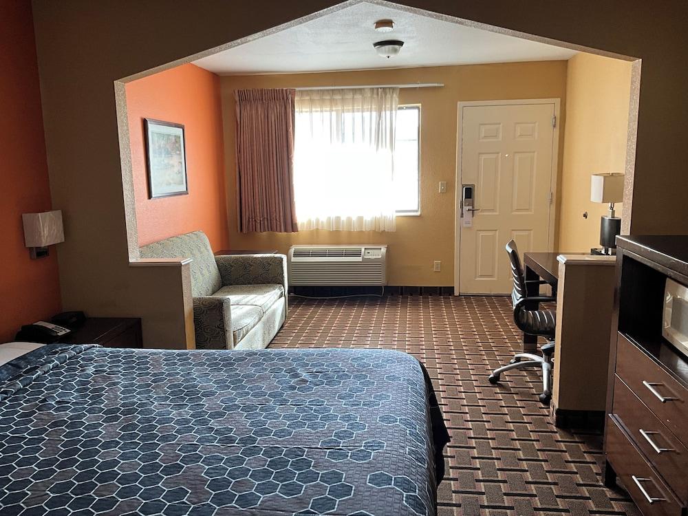Executive inn & Suites photo 10