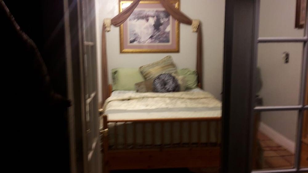Pine Rose Inn photo 3