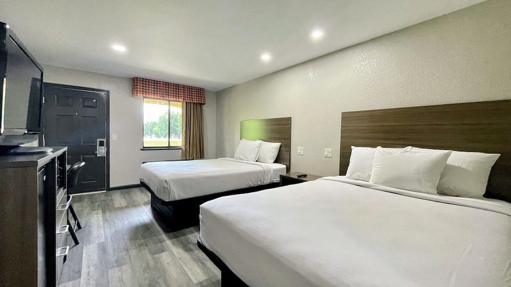 Best Value Inn photo 1