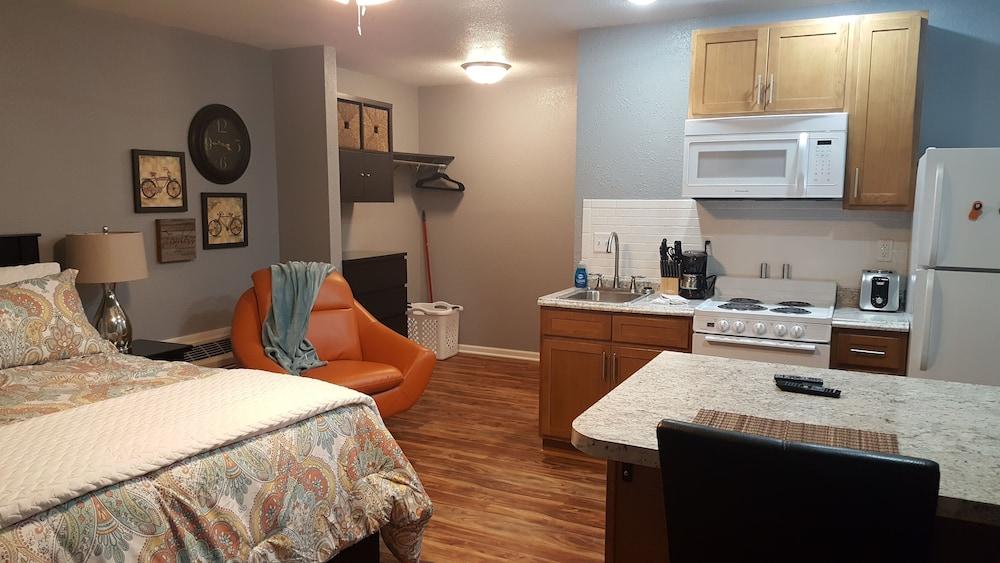 Tower Extended Stay Suites photo 6