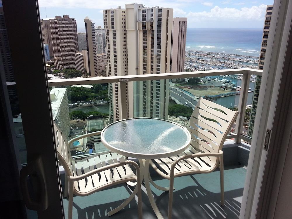 Ala Moana Hotel by LSI Resorts photo 76