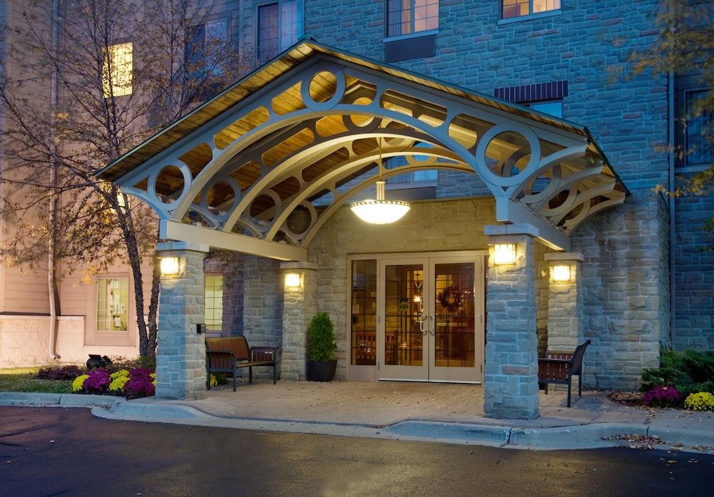 Staybridge Suites Chicago-Oakbrook Terrace by IHG photo 32