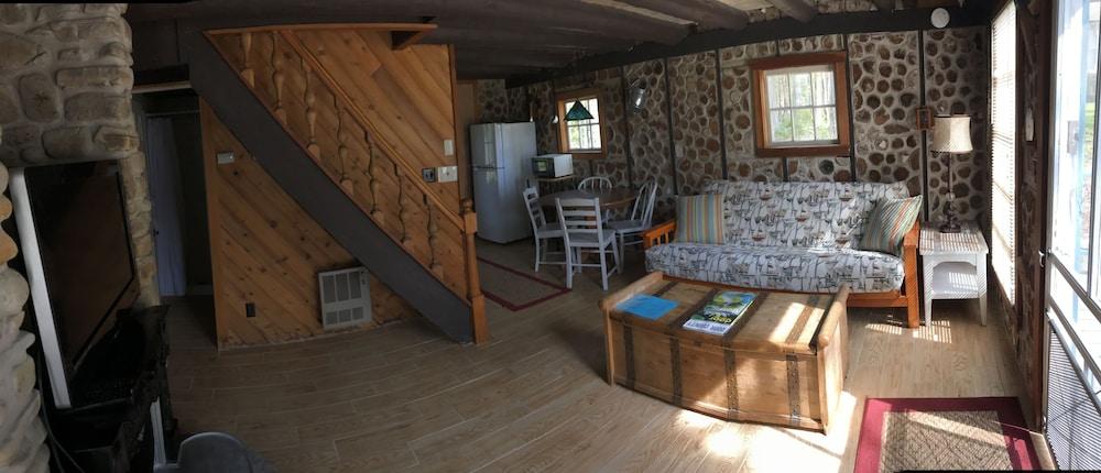Harbor Light Inn photo 38