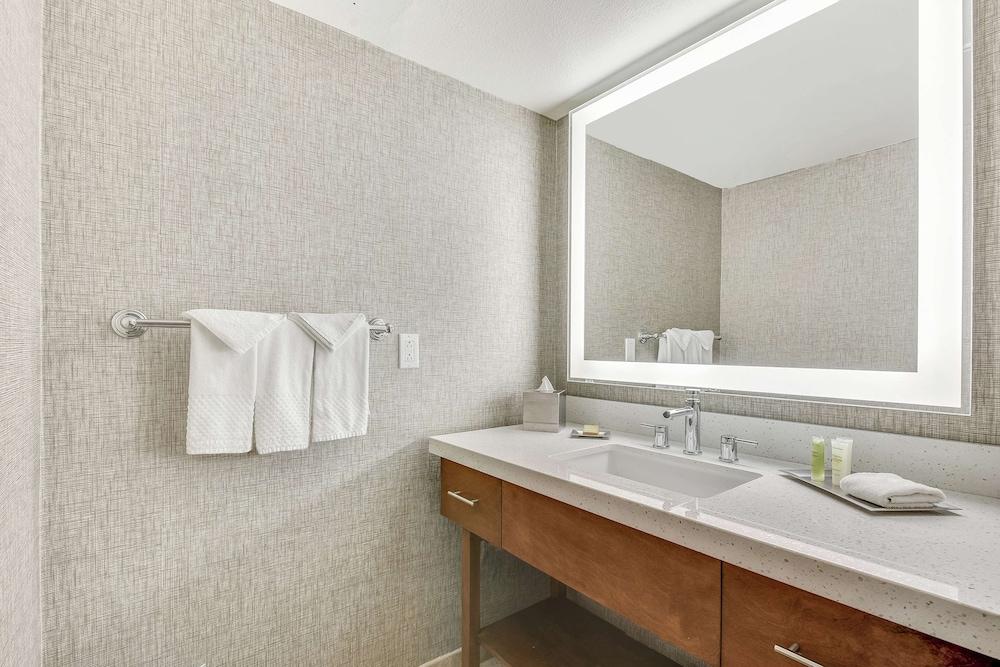 Hilton Phoenix Tapatio Cliffs Resort photo 40