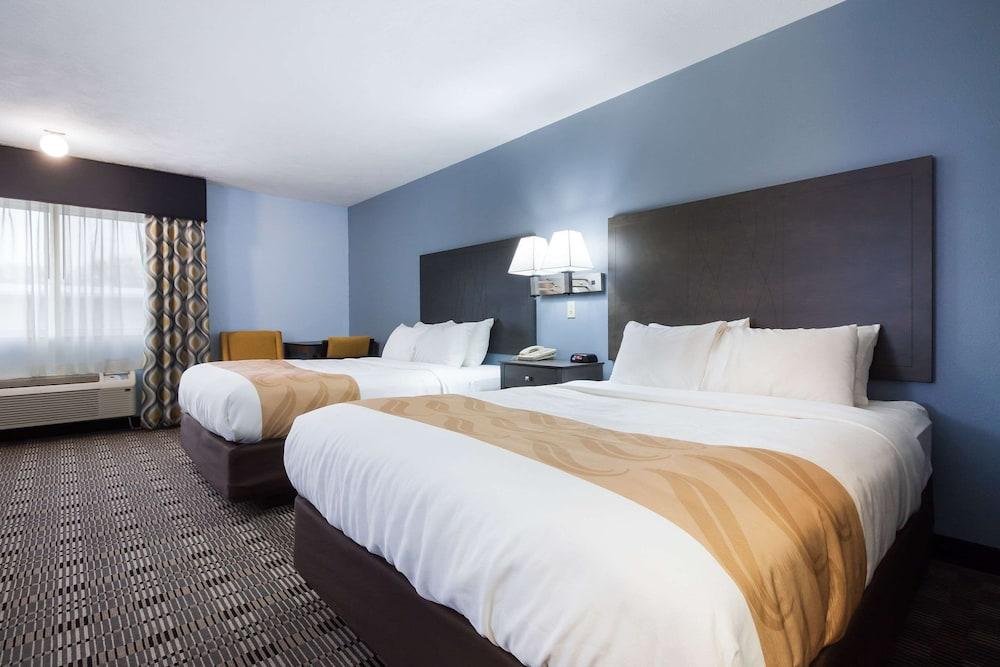 Quality Inn & Suites McCook photo 23